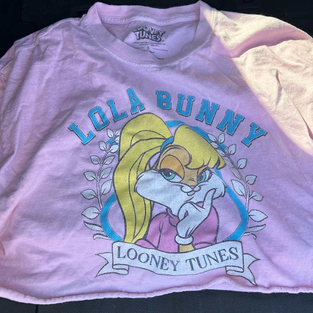 Lola bunny t-shirt